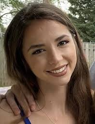 Kayla Slusser's Instagram, Twitter & Facebook