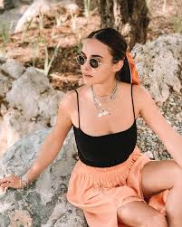 Magazin burada 367.921 views6 months ago. Hande Soral On Instagram Orange Is Turunc Stylish Men Casual Indian Aesthetic Stylish Men