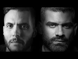 يتوافر في لعبة القاتل الحقيقي إختيار اللعب الجماعي مع الاصدقاء الأمر الذي يلزم توفر اتصال بالإنترنت لممارسة اللعبة والإستمتاع بها وهو من أهم الأساليب التي تزيد من المتعة والتشويق للعبة. ÙƒØªØ§Ø¨ Ø§Ù„Ù„Ù‡ ÙˆØ³Ù†ØªÙŠ