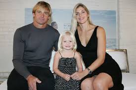 Gabrielle allyse reece (born january 6, 1970) is an american professional volleyball player, sports announcer, fashion model and actress. Watch Gabrielle Reece Chats With Self About Love Life And Her Go To Dinner Self