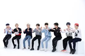 Stray Kids Brasil In生 Straykidsbrasil Twitter In 2020 Weekly Idol Stray Kids Groups