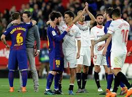 Duel d'anada de les semifinals per començar amb dos equips que arriben en el seu. Supercopa Da Espanha 2018 Por Que O Sevilla Joga Essa Edicao Goal Com