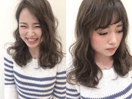 毎日のようにピシッとサイドに流した前髪のヘアスタイルにうんざり