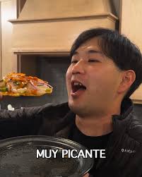 Nuevo video!▶️ Pimientos rellenos con camarón, callo de hacha, salchicha  ahumada y dos quesos. Sazonado con mis especias favoritas más cebolla y  serrano picados finamente y cocinado a fuego indirecto en el