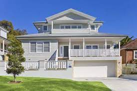 Hampton Beach Style House Facades Bing Images Beach House Design Hamptons House House Exterior