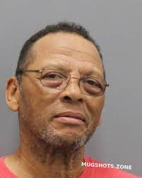 Roderick Shivers's Instagram, Twitter & Facebook