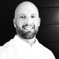 Linda Florio's Instagram, Twitter & Facebook