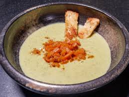 1 oignon (80 g) 1 ou 2 carottes (200 g) 3 courgettes (600 g) 2 cubes de fromage à tartiner type kiri 600. Soupe Cremeuse Courgette Et Chevre Carotte Au Vadouvan Recette Thermomix Les Gourmantissimes