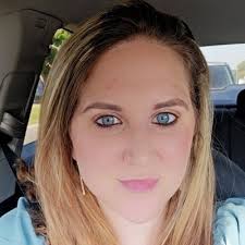 Andrea Knapp (@Anniedoll419)