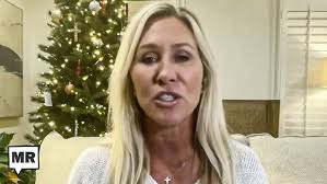 How Ana-Maria Badea's Total Advisor is Revolutionising Finance and Winning  Top Awards!