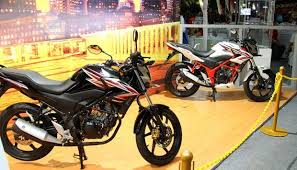 Motor gede murah viar vsr 200 cc. 7 Motor Naked Bekas Yang Murah Pada 2020 Harga Di Bawah Rp 10 Ju