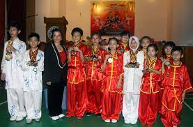 Lion dance performance at sjk chung hua miri. Sjk Chung Hua No 4 Victorious