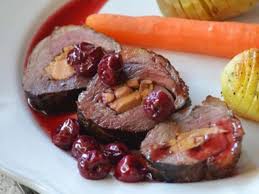 La maison valette, spécialiste du foie gras et des spécialités du périgord ne pouvait se passer de vous proposer ce met. Recettes De Canard Farci Et Foie Gras