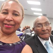 Obituary for Mr. Ezra Lee "Head" Wooten