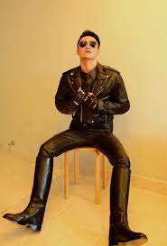 We are one of the largest malaysia's source for mensbiker leatherjackets, womens biker leather jackets. Bluf Leatheruniform Kuala Lumpur Malaysia Leathermy Lederbekleidung Herren Stiefel Stiefel