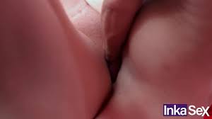 Dwarf Jorge el guayaco bangs a rich milf on Valentines Day - XNXX.COM