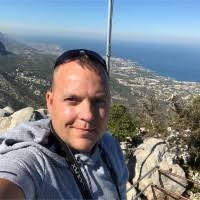 80+ "Kvederis" profiles