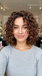 Meagan Lamb (maddiemoo104)