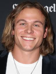 Jordan Christian Hearn Pictures