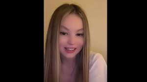 Periscopes girls missworlds periscope live cute broadcast  periscopeliveviralvideo vlogtrend