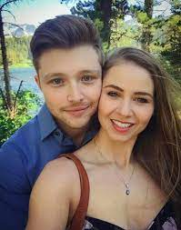 Born in hilton head island, sc #1. These Celebrities From My Childhood Are Dating Now And They Re Cute Af