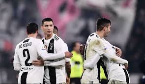 He also became the first player to score in 10. Cristiano Ronaldo Mit Spitze Gegen Real Madrid Juventus Wie Eine Familie
