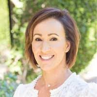 Michelle Crowell's Instagram, Twitter & Facebook