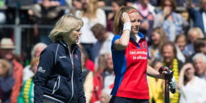 At the 2012 summer olympics, she competed for the netherlands women's national field hockey team in the women's event. In De Voetsporen Van Pa Of Ma