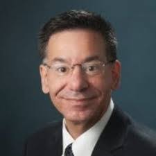 Lisa Colombo's Instagram, Twitter & Facebook