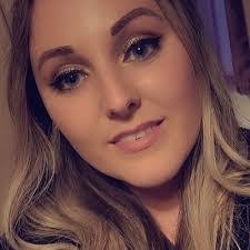 Simone Cole's Instagram, Twitter & Facebook