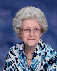 Sandra Kahl's Instagram, Twitter & Facebook