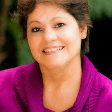 Doris Hernandez (@1dorishernandez)