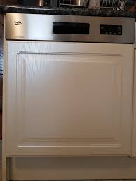 Le format le plus large s'adapte à la plupart des foyers avec sa. Pose D Une Facade Sur Lave Vaisselle Beko Resolu Linternaute Com