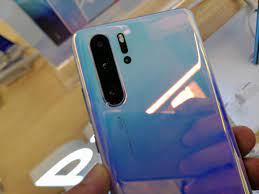 As for the colour options, the huawei p30 smartphone may come in black, pearl white, aurora, amber sunrise, breathing crystal colours. Huawei P30 Wikipedia