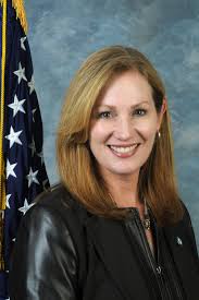 Kentucky nurse practitioners want more freedom to write prescriptions