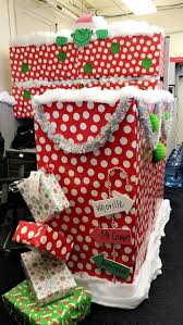 The Grinch Cubicle Decorations Christmas Cubicle Decorations Grinch Decorations Cubicle Decor