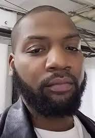 Gloria Sparrow's Instagram, Twitter & Facebook