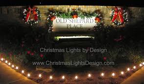 Neighborhood Entrance Christmas Decorations Google Search Outdoor Christmas Holiday Lights Christmas Lights