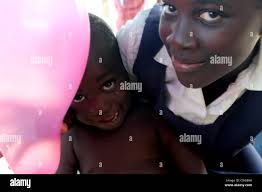 Pink balloon -Fotos und -Bildmaterial in hoher Auflösung