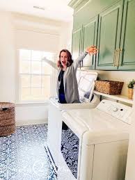 The advantage of this washing machine. How To Decorate A French Country Laundry Room Simply2moms