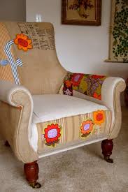 This Is A Very Good Blog That Includes Some Really Awesome Upholstery Ideas Modhomeec Funky Chairs Funky Furniture Upholstered Furniture