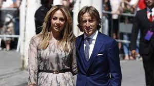 Luka modric and wife vanja bosnic attend the 2018 gq men of the year awards at the palace hotel on november 22, 2018 in madrid, spain. Luka Modric Wife Vanja Bosnic