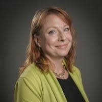 Tracey Steele's Instagram, Twitter & Facebook