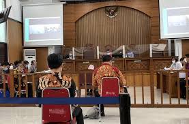 Sidang praperadilan rizieq shihab, kuasa hukum minta klien dibebaskan. Sidang Kelima Praperadilan Habib Rizieq Dimulai Polisi Lakukan Pengamanan Normal Okezone Megapolitan