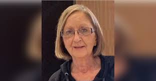 Nancy Willett's Instagram, Twitter & Facebook