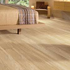Jual lantai vinyl outdoor semarang, kami menjual vinyl lantai kayu murah dengan berbagai macam motif dan pilihan warna menarik.pilihan warna juga ada untuk remaja dengan motif lantai vinyl floor, lantai vinyl golden crown, lantai vinyl motif kayu di bali, dan motif vinyl flooring lainnya. Pusat Vinyl Flooring Lantai Vinyl Jogja Solo Semarang Nirwana Deco