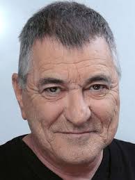 Ne pouvant désormais plus se passer de son épouse, l'humoriste vient donc de prendre une grande décision ! Jean Marie Bigard A 67 Ans Anniversaire Le 17 Mai