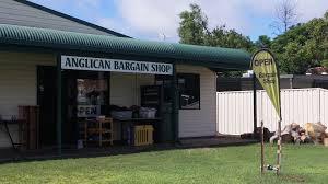 I messaged kris from emerald pest and he came out. Anglican Bargain Shop 70 Ruby St Emerald Qld 4720 Australia