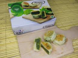 Untuk lebih jelasnya, silahkah cek di bawah ini: Review Bakpia Pathok Mutiara Oleh Oleh Recommended Dari Jogja