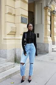 Comment Porter Le Jean Mom Avec Classe En 2019 Fall Winter Fashion Outfits Fashion Winter Fashion Outfits